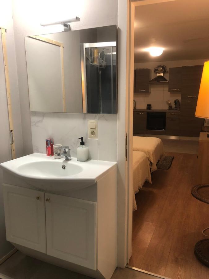 Pina'S Appartment Namur Kültér fotó